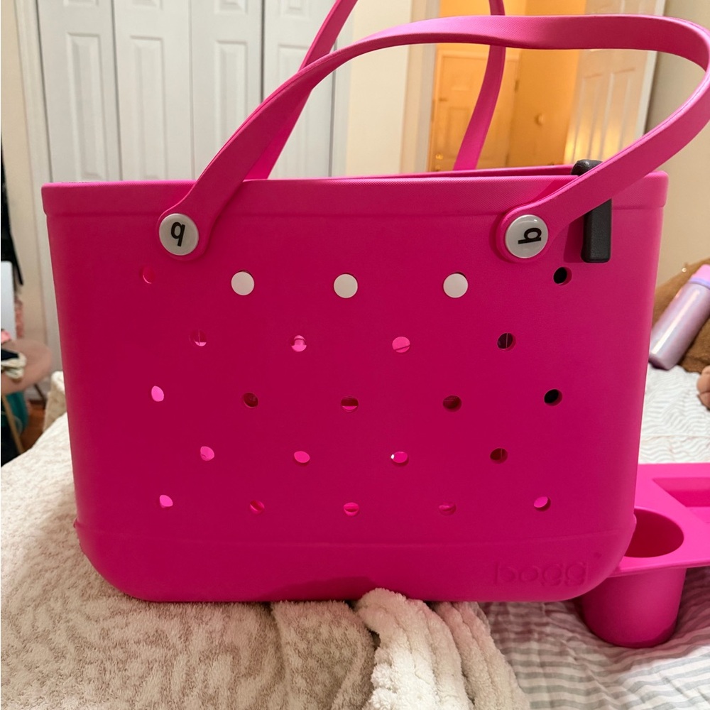Never Used Bogg Bag + Accessories - Haute Pink